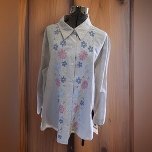 Women's Size 20-22 Button Up Shirt Beige w/ Floral Embroidery NEW